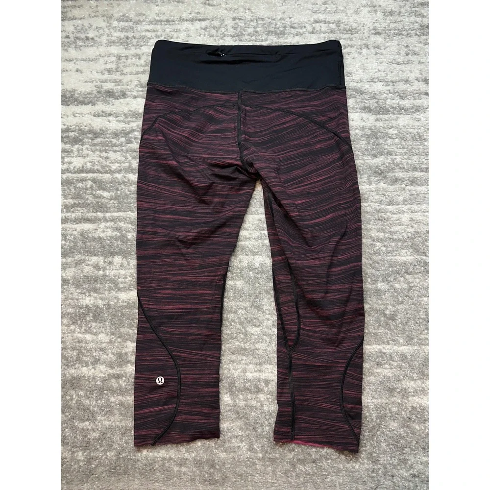 Lululemon Pace Rival Crop Women Size 10 Burgundy Black Space‎ Dye Leggings
